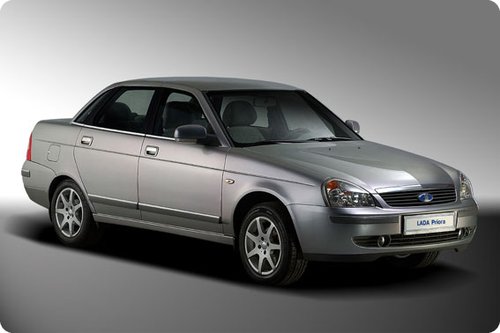 lada priora 01 Top 15 des voitures les plus laides (à un moment)