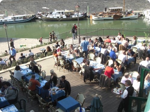 2 2 Top 10 des meilleures terrasses de Paris pour boire un verre