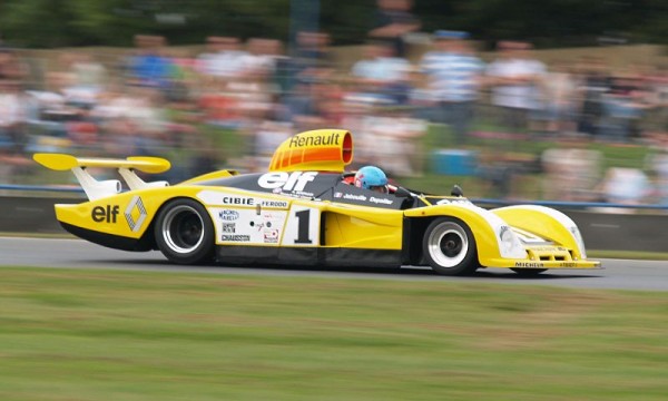800px-Renault_Alpine_A443_Donington_2007