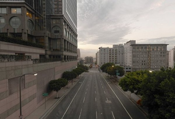 emptyla14-660x449-550x374