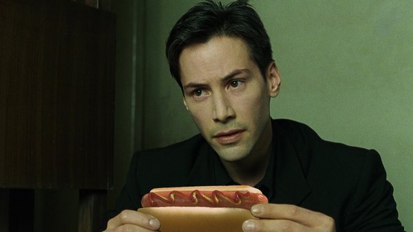 keanu reeves aime les hot dogs
