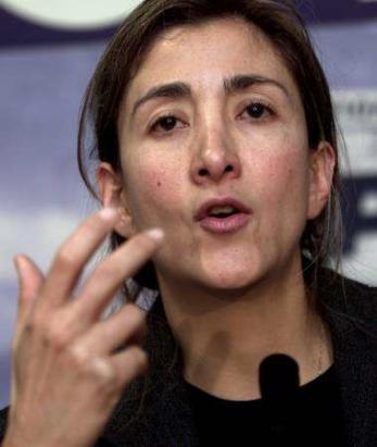 Ingrid Betancourt Top 10 des titres de films qui font repenser quIngrid Betancourt est otage au milieu de la jungle