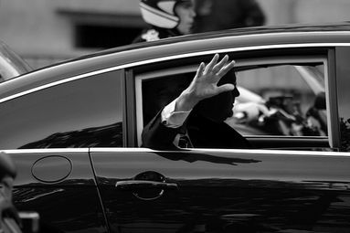 Top 10 des occupations potentielles de Chirac à la retraite chirac main Top 10 des occupations potentielles de Chirac à la retraite