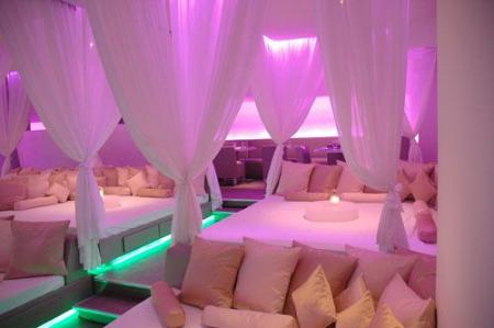 Top 10 des restaurants insolites où emmener votre dulcinée pour faire un effet whaaa resto01 Top 10 des restaurants insolites où emmener votre dulcinée pour faire un effet whaaa