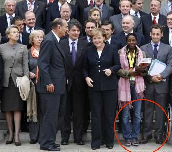 Top 7 des mauvaises raisons de dire Voter Sarkozy, mon cul ! sarkozy Top 7 des mauvaises raisons de dire Voter Sarkozy, mon cul !