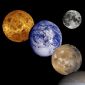 Top 10 des planètes et soleils du système solaire